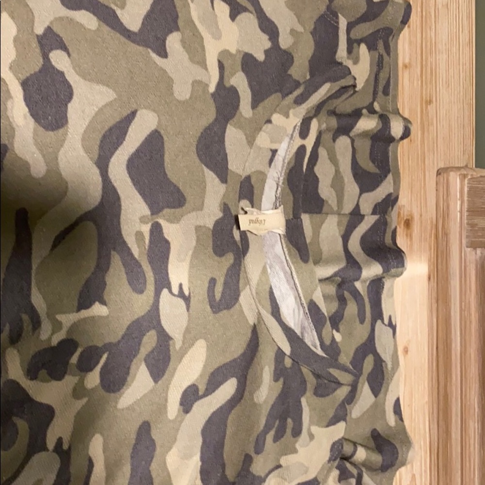 Dress - Picture 4 of 4